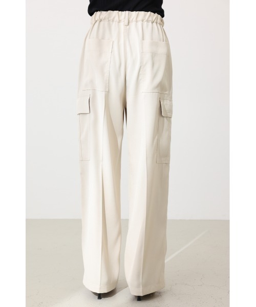 crie conforto（クリーコンフォルト）の「センタープレスカーゴパンツ（カーゴパンツ・レディース・グレイッシュベージュ/カーキ/ネイビー・SMALL/MEDIUM）」の18枚目の写真