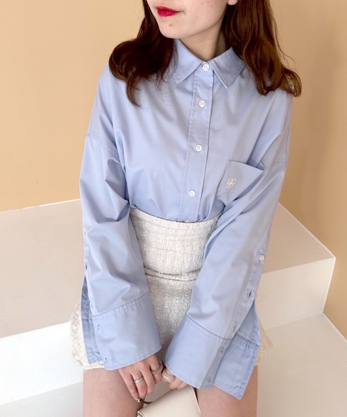 OLIVE des OLIVE（オリーブデオリーブ）の「【WEB限定カラー有】マントスリーブゆるシャツ（シャツ/ブラウス・レディース・ストライプ/ワンウォッシュ/オフホワイト/サックスブルー・FREE）」の3枚目の写真