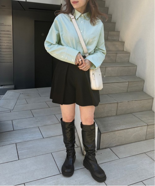 OLIVE des OLIVE（オリーブデオリーブ）の「【WEB限定カラー有】マントスリーブゆるシャツ（シャツ/ブラウス・レディース・ストライプ/ワンウォッシュ/オフホワイト/サックスブルー・FREE）」の8枚目の写真