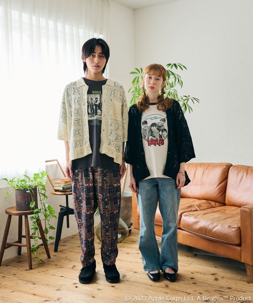お値下げBEATLES アメリカ製ブラックTシャツ　フロント&バックプリント有り 更にお値下げBEATLES アメリカ製ブラックTシャツフロント&バック