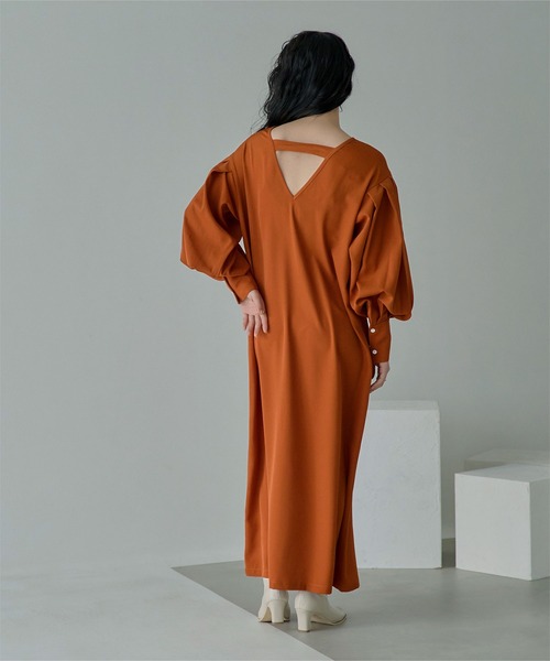 miette（ミエット）の「タックスリーブVネックワンピース（ワンピース・レディース・ブラック/オレンジ/ブルー・FREE）」の10枚目の写真