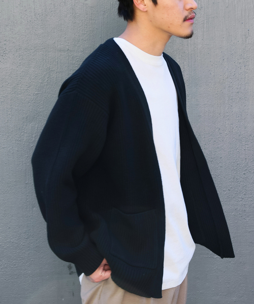 B.C STOCK（ベーセーストック）の「オーバーサイズヘビーウェイト コットンカーディガン（カーディガン/ボレロ・メンズ・ピンク/スミクロ/アイボリー・LARGE/MEDIUM）」の12枚目の写真