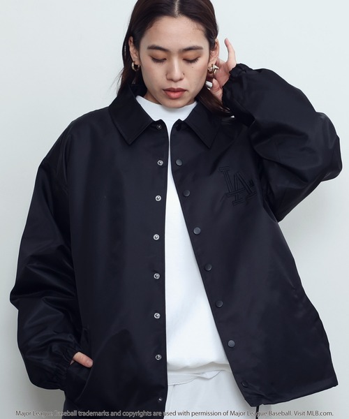 MLB（メジャーリーグベースボール）の「MLB / メジャーリーグベースボール LULU & ARNIE 別注 ナイロン コーチジャケット（ブルゾン・メンズ・ブラック系その他2/ブラック系その他3/ブラック系その他4/グレー系その他/グリーン系その他/ブラック系その他・FREE）」の6枚目の写真
