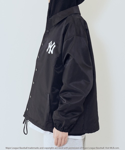 MLB（メジャーリーグベースボール）の「MLB / メジャーリーグベースボール LULU & ARNIE 別注 ナイロン コーチジャケット（ブルゾン・メンズ・ブラック系その他2/ブラック系その他3/ブラック系その他4/グレー系その他/グリーン系その他/ブラック系その他・FREE）」の15枚目の写真