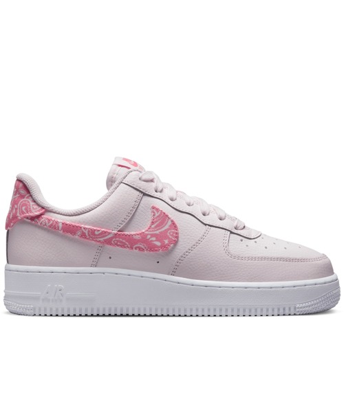 NIKE（ナイキ）の「ナイキ エア フォース 1 '07 ウィメンズシューズ / Nike Air Force 1 '07 Women's Shoes（スニーカー・レディース・ベビーピンク・24.5/25/22.5/23.5/26.5/25.5/24/23/26）」の6枚目の写真