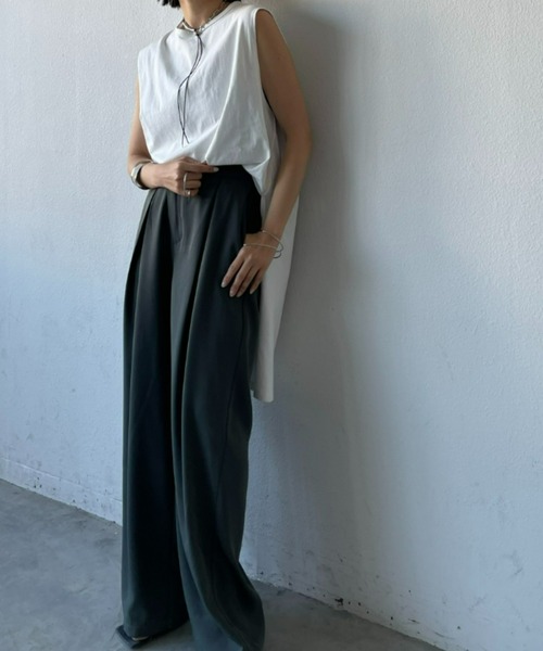 AIC.（エーアイシー）の「サイドスリットオーバーサイズタンクトップ/綿100%/ヘビーウェイト/7.8オンス（Tシャツ/カットソー・レディース・ブラック/オフホワイト/グレイッシュベージュ/その他・FREE）」の7枚目の写真