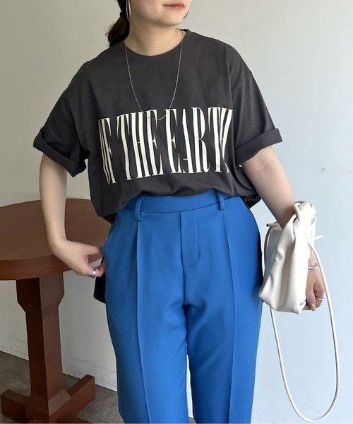 prose verse（プロズヴェール）の「ロゴプリントラウンドヘムTシャツ（Tシャツ/カットソー・レディース・チャコール/オフホワイト・MEDIUM）」の22枚目の写真