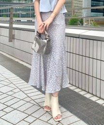 スイッチングマーメイドレーススカート