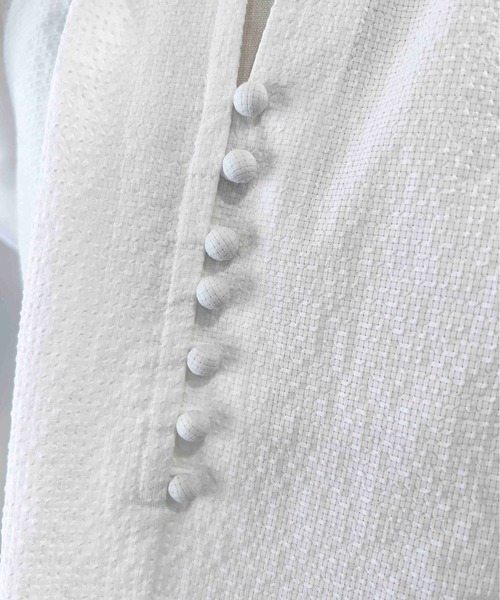 DIARIUM（ディアリウム）の「バルーンスリーブギャザーブラウス（シャツ/ブラウス・レディース・オフホワイト/ブラック・M）」の7枚目の写真