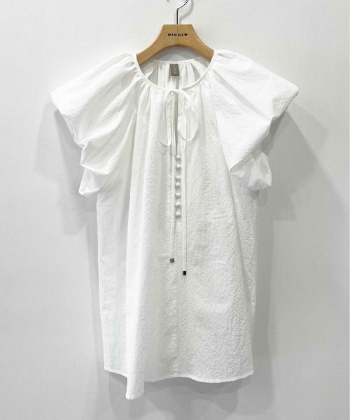 DIARIUM（ディアリウム）の「バルーンスリーブギャザーブラウス（シャツ/ブラウス・レディース・オフホワイト/ブラック・M）」の15枚目の写真