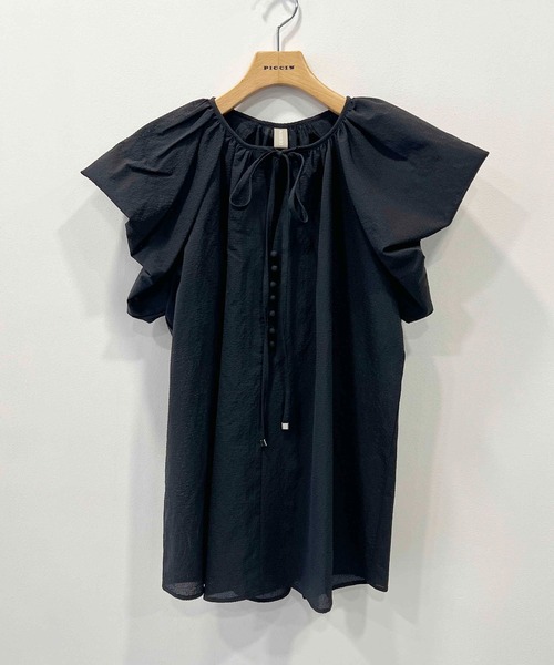 DIARIUM（ディアリウム）の「バルーンスリーブギャザーブラウス（シャツ/ブラウス・レディース・オフホワイト/ブラック・M）」の14枚目の写真