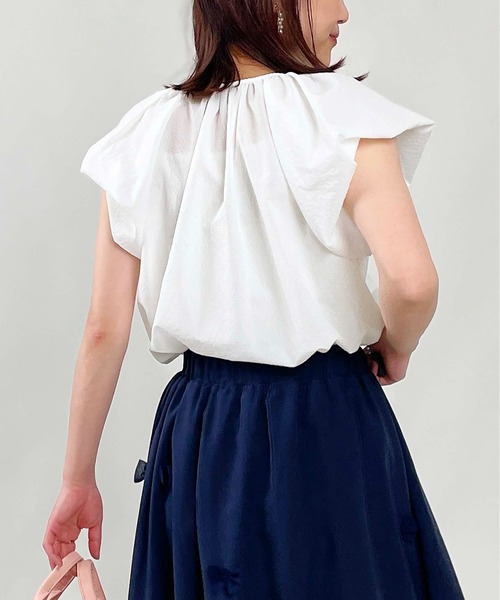 DIARIUM（ディアリウム）の「バルーンスリーブギャザーブラウス（シャツ/ブラウス・レディース・オフホワイト/ブラック・M）」の19枚目の写真