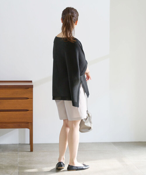 IENA(イエナ)の「ドライツイルバミューダパンツ(その他パンツ・レディース・アイボリー/ネイビー・38/36)」の8枚目の写真