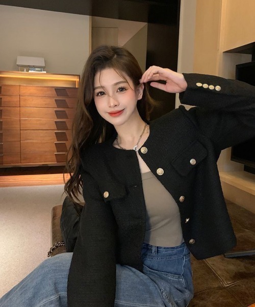 セール】ゴールドボタン丸首ショートジャケット（ノーカラージャケット