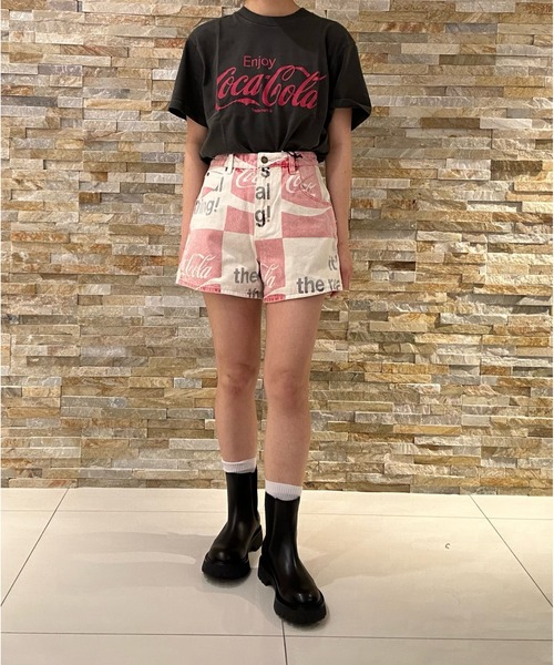 ROLLA'S（ローラス）の「COCA COLA CLASSIC TOMBOY TEE（Tシャツ/カットソー・レディース・スミクロ・8/S/6/XS）」の7枚目の写真