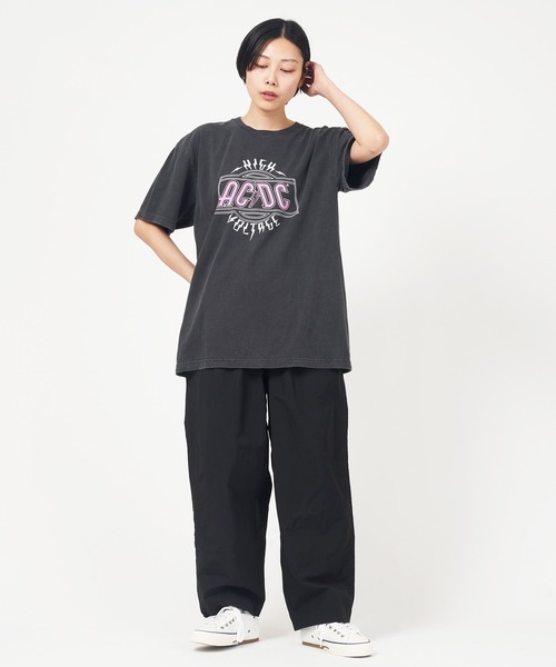 GOOD ROCK SPEED(グッドロックスピード)の「AC/DC TEE(Tシャツ/カットソー・レディース・ブラック・FREE)」の2枚目の写真