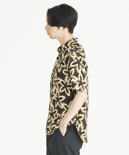 m's braque（エムズブラック）の「MS BRAQUE / 総柄レギュラーカラー