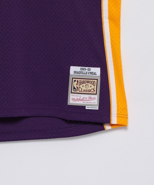 Mitchell&Ness（ミッチェル&ネス）の「Mitchell&Ness 　NBA SWINGMAN JERSEY LAKERS 99-00 SHAQUILLE O'NEAL（タンクトップ・メンズ・パープル・XL/M/L）」の5枚目の写真