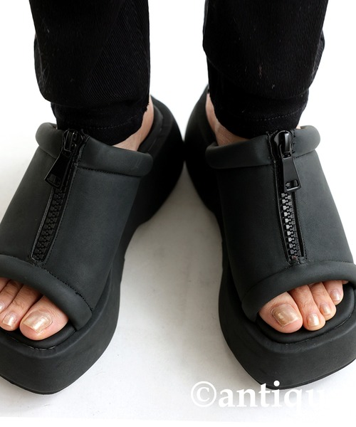 antiqua(アンティカ)の「厚底ミュールサンダル(サンダル・レディース・ブラック・S/M/L/LL)」の13枚目の写真