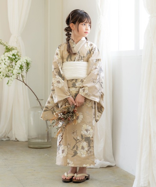 kimonomachi(キモノマチ)の「ガールズ 浴衣2点セット (浴衣+帯) 110cm/120cm/130cm/140cm/150cm ライラックカラー アネモネ 子供 女の子 子供浴衣セット(浴衣・キッズ・ホワイト×ブルー/ホワイト×ピンク/ベージュ系/ベージュ系1/ライラック/イエロー系その他/スモークピンク・110cm/120cm/130cm/140cm/150cm)」の15枚目の写真