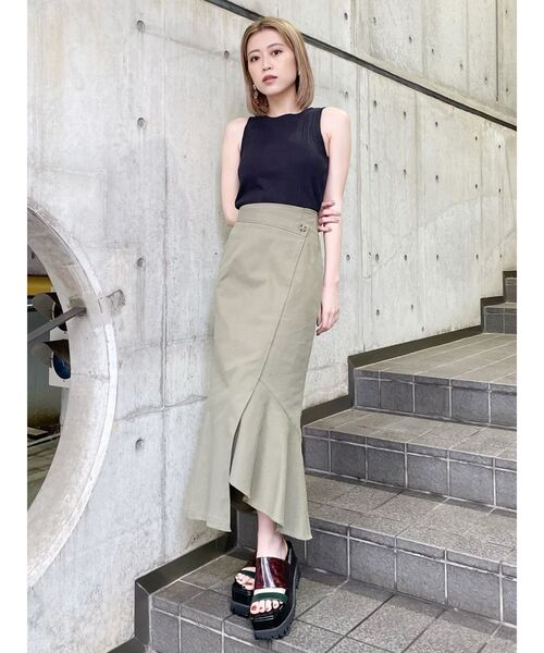 MURUA（ムルーア）の「アメスリタンク（Tシャツ/カットソー・レディース・ホワイト/ブラック/ベージュ/ブルー・FREE）」の10枚目の写真