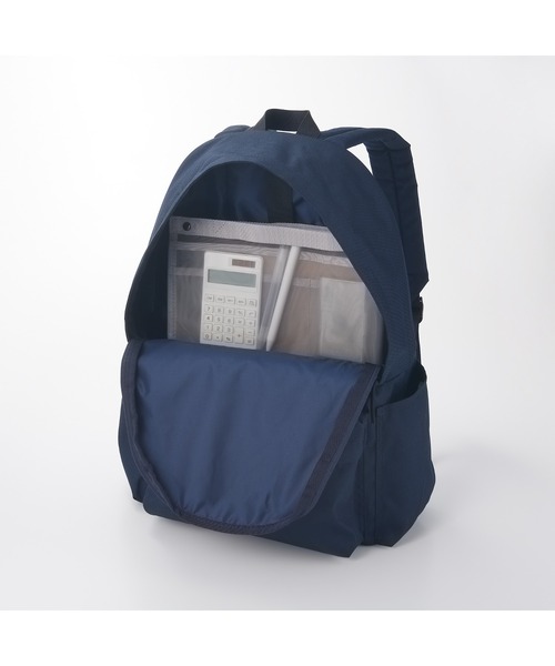 無印良品（ムジルシリョウヒン）の「ナイロンメッシュバッグインバッグ　Ａ４サイズ用　タテ型（エコバッグ/サブバッグ・メンズ・グレー・A4）」の4枚目の写真