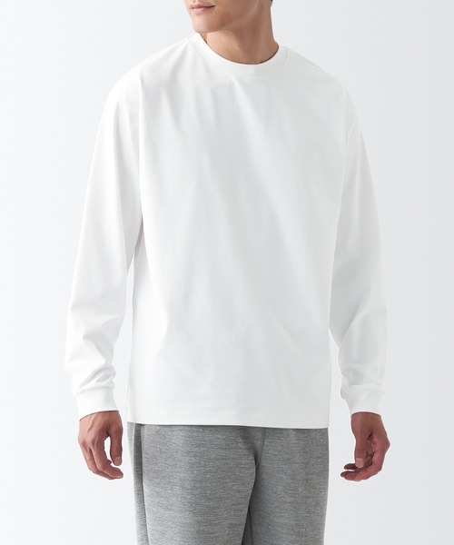 無印良品（ムジルシリョウヒン）の「〔MUJI WALKER〕ＵＶカット吸汗速乾長袖Ｔシャツ（Tシャツ/カットソー・レディース・オフホワイト/ネイビー系/グレー/ブラック・M/S/XL/L/XXL/XS）」の20枚目の写真