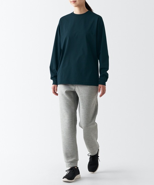 無印良品（ムジルシリョウヒン）の「〔MUJI WALKER〕ＵＶカット吸汗速乾長袖Ｔシャツ（Tシャツ/カットソー・レディース・オフホワイト/ネイビー系/グレー/ブラック・M/S/XL/L/XXL/XS）」の16枚目の写真