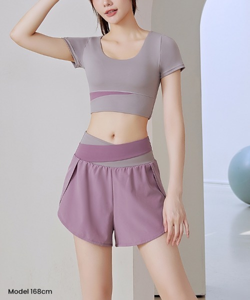 SAISON DE PAPILLON（セゾンドパピヨン）の「カップ付半袖トップ タンクトップ（スポーツブラ・レディース・ベージュ/パープル/ブルー/ブラック/グリーン・M/L）」の5枚目の写真