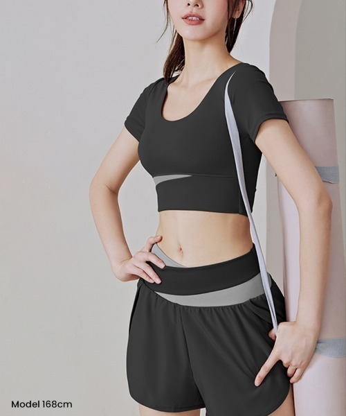 SAISON DE PAPILLON（セゾンドパピヨン）の「カップ付半袖トップ タンクトップ（スポーツブラ・レディース・ベージュ/パープル/ブルー/ブラック/グリーン・M/L）」の10枚目の写真