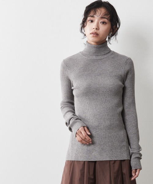 CHIC STYLE(シックスタイル)の「<大きいサイズ>ロングスリーブタートルニットプルオーバー シックスタイル(ニット/セーター・レディース・ブラック/アイボリー/グレー・L/5L/3L/4L/LL)」の20枚目の写真