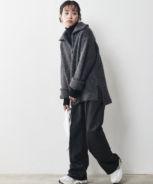 CHIC STYLE(シックスタイル)の「<大きいサイズ>ロングスリーブタートルニットプルオーバー シックスタイル(ニット/セーター・レディース・ブラック/アイボリー/グレー・L/5L/3L/4L/LL)」の7枚目の写真