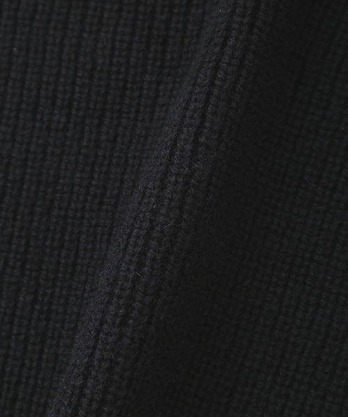MHL.（エムエイチエル）の「TOUGH WOOL RIB（ベスト・メンズ・ブラック/ベージュ・LARGE/MEDIUM）」の5枚目の写真