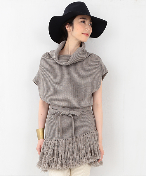 Ray BEAMS(レイビームス)の「■RBS / フリンジ タートル ニットベスト(ニット/セーター・レディース・グレー/ブラウン/ネイビー・ONE SIZE)」の4枚目の写真