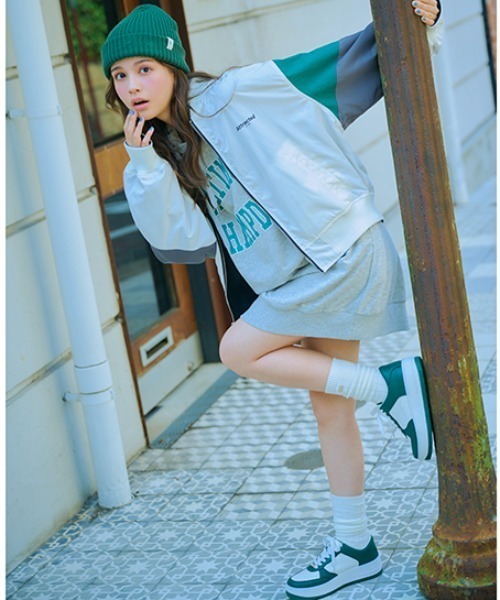 LOVETOXIC（ラブトキシック）の「カレッジＢＩＧパーカワンピース（ワンピース・キッズ・ブラック/サックスブルー/グリーン/ホワイト系その他・L/SS/S/M）」の8枚目の写真