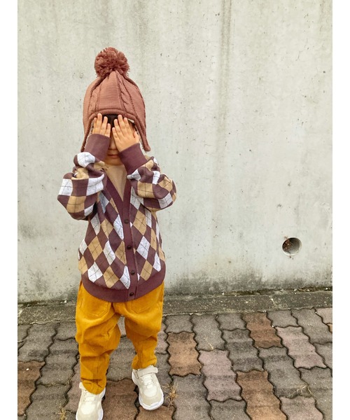 Kids Foret(キッズフォーレ)の「耳付アクリルケーブルニット帽子(ニットキャップ/ビーニー・キッズ・ブラック/ラベンダー/ブラウン/グレー・53/56/49)」の16枚目の写真