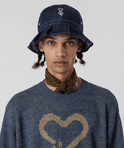 SASQUATCHfabrix.（サスクワァッチファブリックス）の「“PEACEFUL” SILK SCARF（バンダナ/スカーフ・メンズ・ネイビー/レッド・FREE）」の5枚目の写真