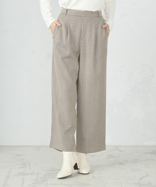 COMME CA MODELS(コムサモデルズ)の「【美しい ベーシックパンツ】TRツイル ワイドパンツ(その他パンツ・レディース・ベージュ系その他/グレー系その他/チャコール/ブラック・MEDIUM/LARGE/SMALL/X-SMALL/X-LARGE)」の4枚目の写真