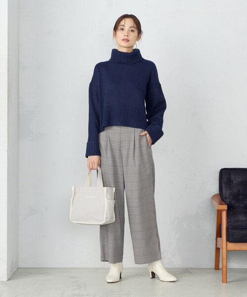 COMME CA MODELS(コムサモデルズ)の「【美しい ベーシックパンツ】TRツイル ワイドパンツ(その他パンツ・レディース・ベージュ系その他/グレー系その他/チャコール/ブラック・MEDIUM/LARGE/SMALL/X-SMALL/X-LARGE)」の15枚目の写真
