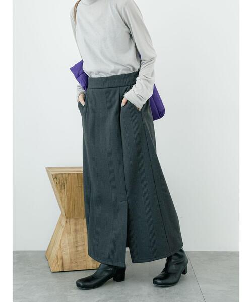 Samansa Mos2 blue（サマンサモスモスブルー）の「ウールライクチェックナロースカート（スカート・レディース・ネイビー/チャコールグレー/グレー/ブラック・F）」の11枚目の写真