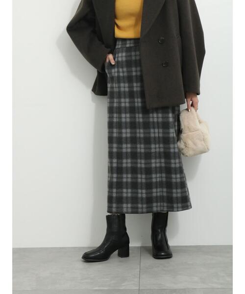 Samansa Mos2 blue（サマンサモスモスブルー）の「ウールライクチェックナロースカート（スカート・レディース・ネイビー/チャコールグレー/グレー/ブラック・F）」の13枚目の写真