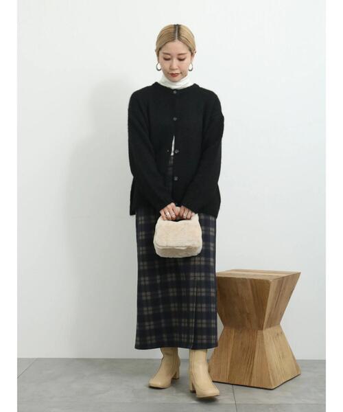 Samansa Mos2 blue（サマンサモスモスブルー）の「ウールライクチェックナロースカート（スカート・レディース・ネイビー/チャコールグレー/グレー/ブラック・F）」の20枚目の写真