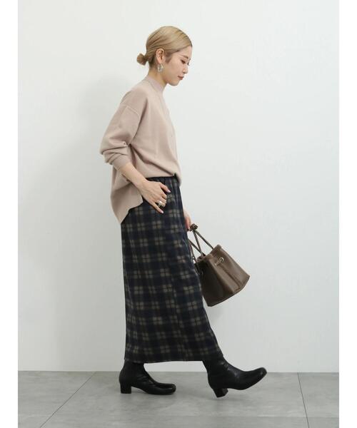 Samansa Mos2 blue（サマンサモスモスブルー）の「ウールライクチェックナロースカート（スカート・レディース・ネイビー/チャコールグレー/グレー/ブラック・F）」の22枚目の写真