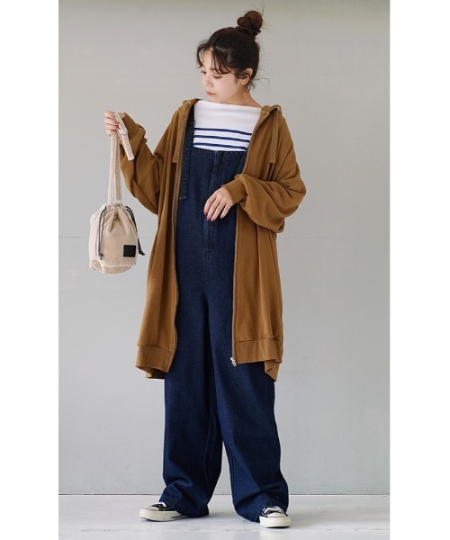 zootie(ズーティー)の「フロントジッパー 裏起毛 デニムサロペット(サロペット/オーバーオール・レディース・インディゴブルー/ブラック・フリー)」の12枚目の写真