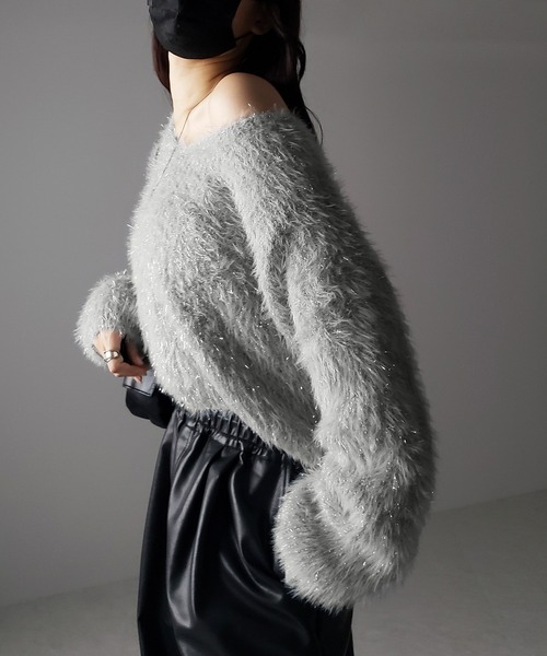 セール】【 ワンショルにできる2WAY 】Vネックソフトラメシャギー