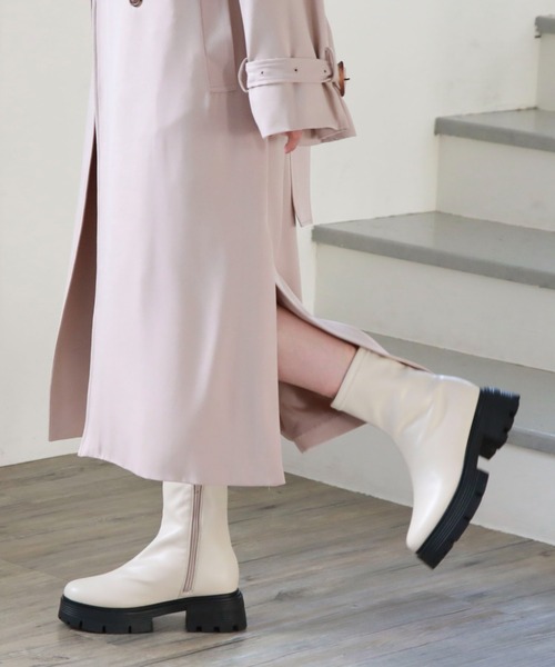 archives(アルシーヴ)の「厚底ストレッチブーツ(ブーツ・レディース・ブラック/アイボリー・MEDIUM/LARGE)」の4枚目の写真