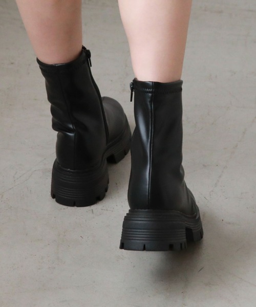 archives(アルシーヴ)の「厚底ストレッチブーツ(ブーツ・レディース・ブラック/アイボリー・MEDIUM/LARGE)」の11枚目の写真