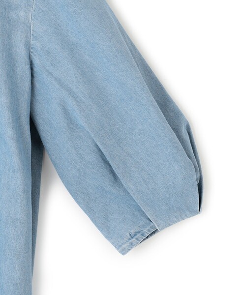 23区(ニジュウサンク)の「【Oggi4月号掲載/洗える】23区DENIM ライトダンガリー ブラウス(シャツ/ブラウス・レディース・スカイブルー系/ターコイズブルー系・48/46/44)」の16枚目の写真