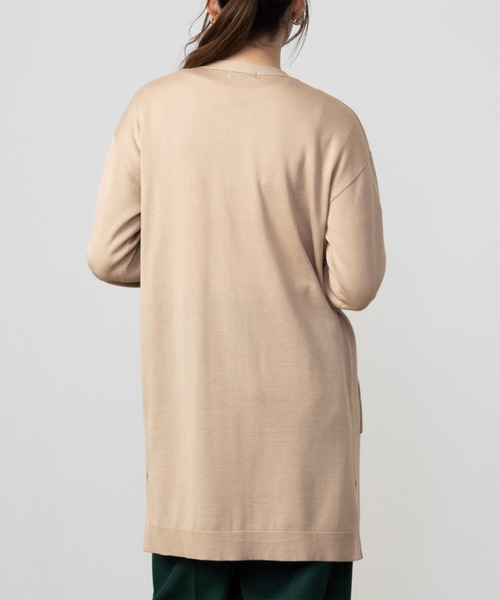 NAVY(ネイビー)の「NAVY 洗えるニット カーディガン+Tシャツセット アンサンブル(ニット/セーター・レディース・ベージュ/ライトグレー/ブラック×ホワイト/ライトカーキ・M/L)」の7枚目の写真