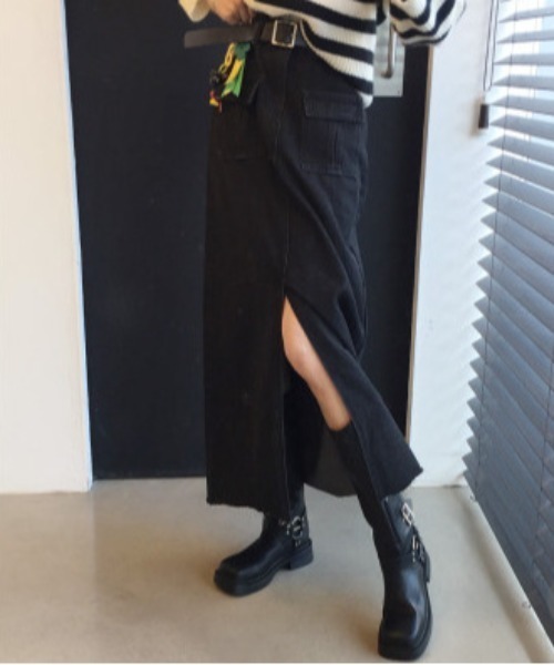 FREE STYLISTS(フリー スタイリスト)の「YUGA_YGMC センタースリット デニムロングスカート(デニムスカート・レディース・ブラック/インディゴブルー・M/S/L)」の3枚目の写真